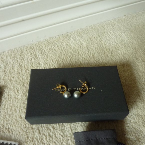 DAVID YURMAN 18K Gold 'Solari' Grey Pearl & Diamond Hoop Drop Earrings (NEW) - Picture 4 of 12